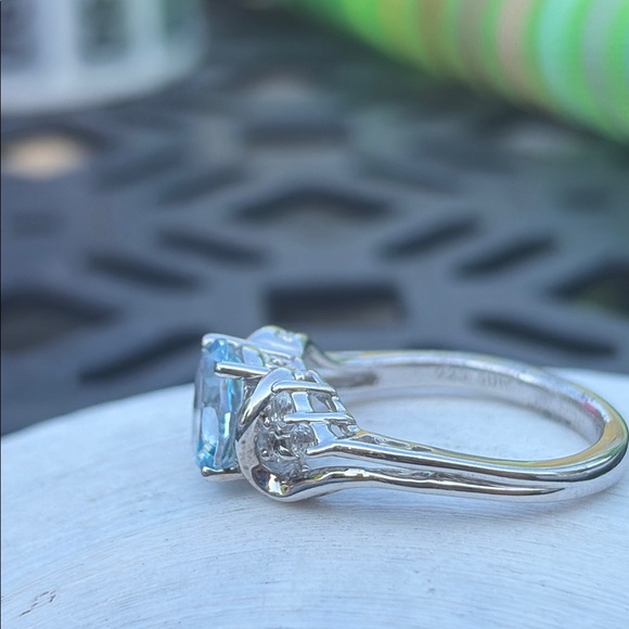 Genuine Natural 2.15 tcw Natural Blue & White Topaz Ring Sterling Silver Size 7 - Picture 9 of 14